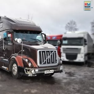 Седельный тягач Volvo VNL 670 2003 года