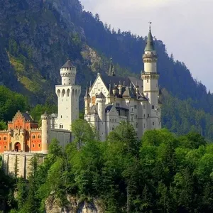 Экскурсии в Замок Нойшваштайн в составе туристической группы из Мюнхен