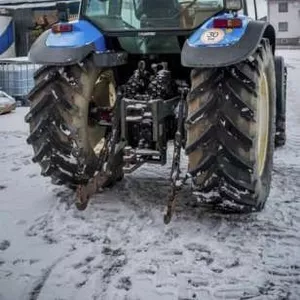 Трактор Case New Holland TS115 John Deere