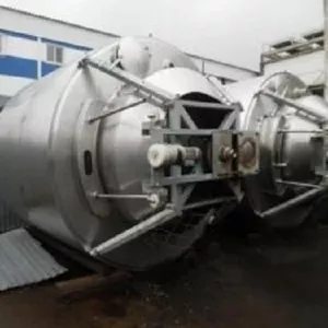 Продаются Сыроизготовители закрытого типа пр-во Alfa-Laval,  объем 17 куб.м