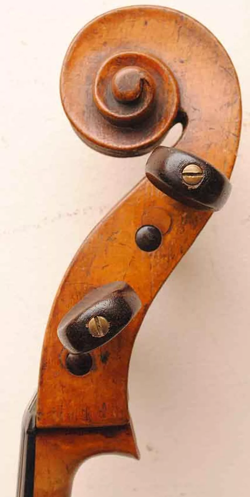 Продам итальянскую виолончель 18го века.  3