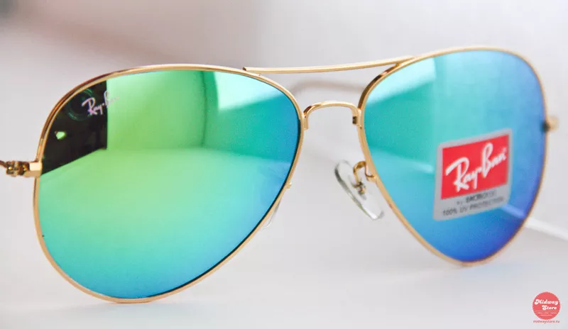 Солнцезащитные очки Ray-Ban Aviator 