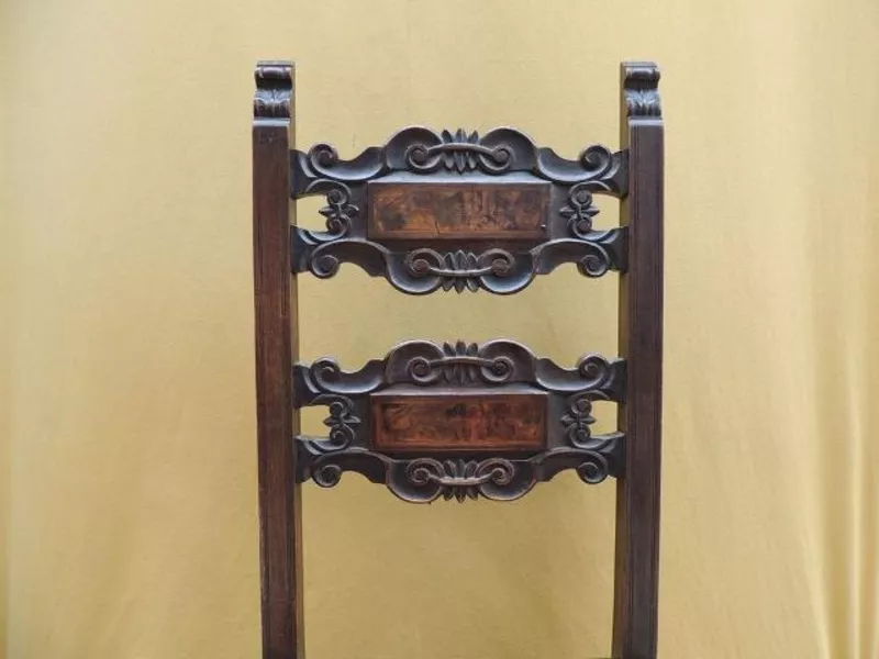Продаются старинные стулья начала 19 века. 2