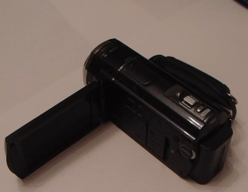 Видеокамера Sony HDR-CX500E - мир потрясающего изображения 4