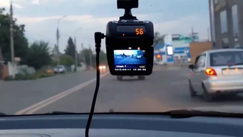 Видеорегистратор Антирадар и GPS информатор в одном устройстве
