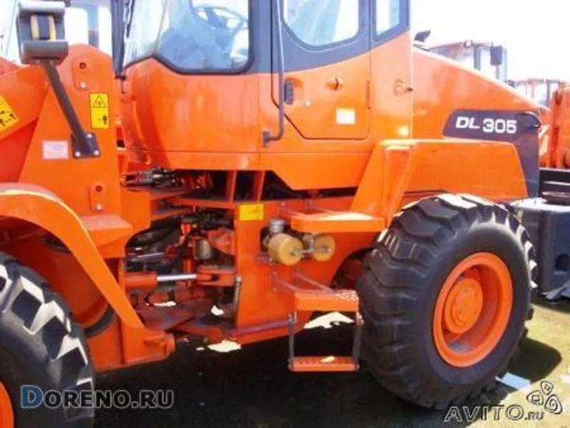 Doosan DL 305 gold в наличии в Москве 2