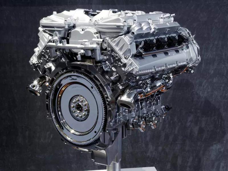 Двигатели и акпп для автомобилей Land Rover.
