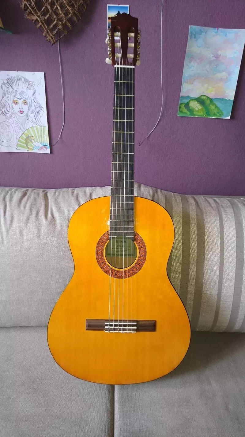 Акустическая гитара YAMAHA CM 40