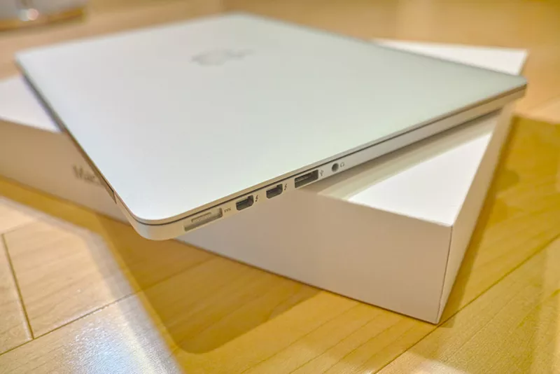 Запечатанный 2017 MacBook Pro 15 
