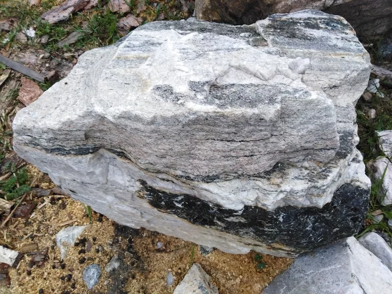 Ландшафтный камень валуны,  глыбы 3