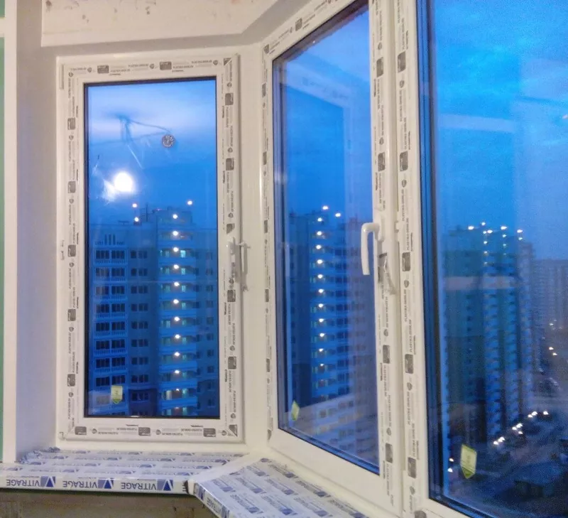 Остекление балконов- окна Рехау