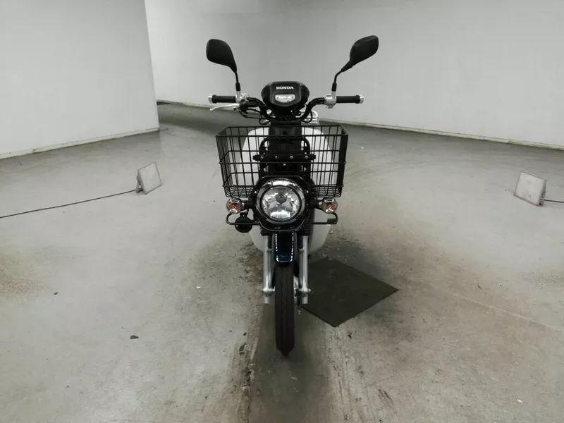 Мотоцикл дорожный Honda Super Cub PRO рама AA04 скутерета 3