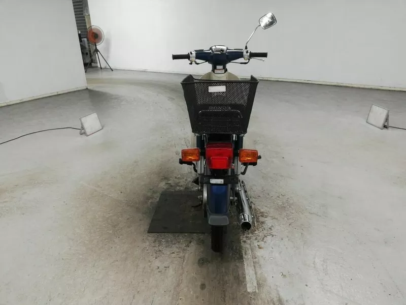 Мотоцикл дорожный Honda Super Cub Custom рама AA01 скутерета 3