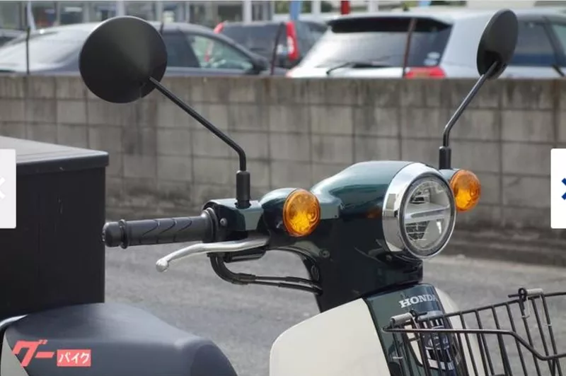 Мотоцикл дорожный Honda Super Cub рама AA09 скутерета корзина рундук 3