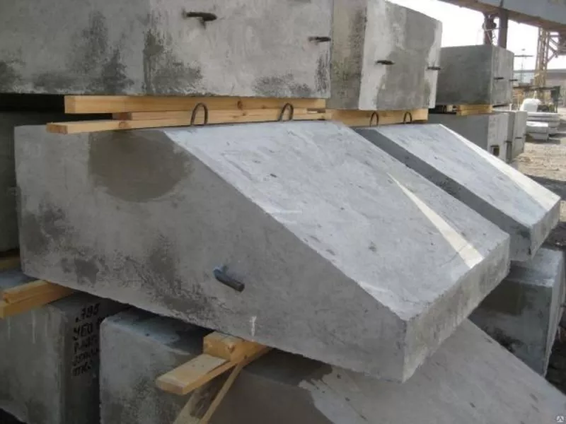 Утяжелители бетонные охватывающего типа УБО 2