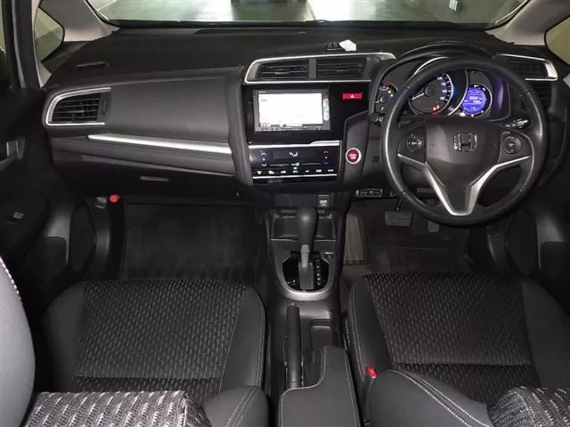 Хэтчбек Honda Fit кузов GK5 модификация 15XL гв 2015 3
