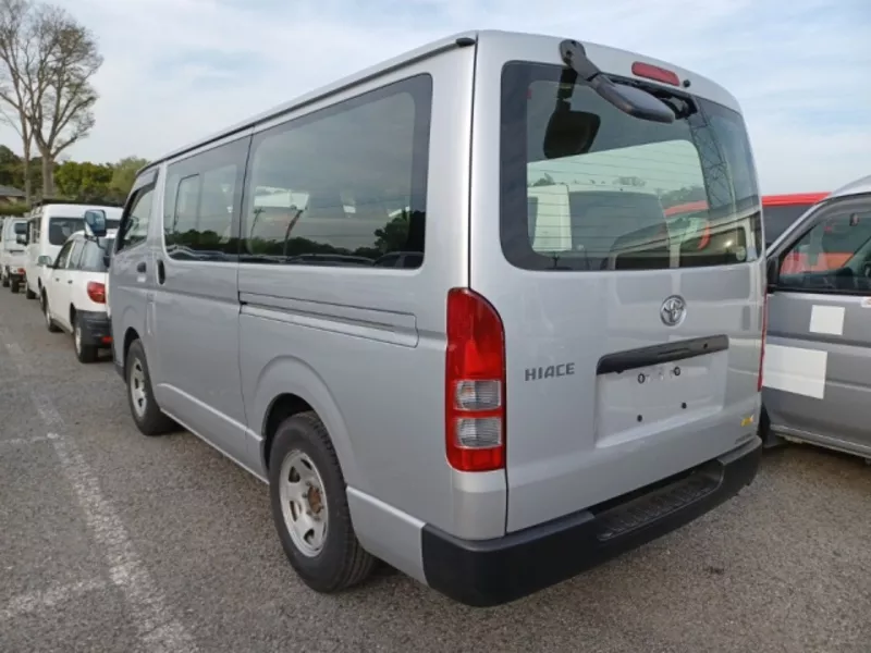 Грузопассажирский микроавтобус категория B Toyota Hiace Van кузов TRH2 4