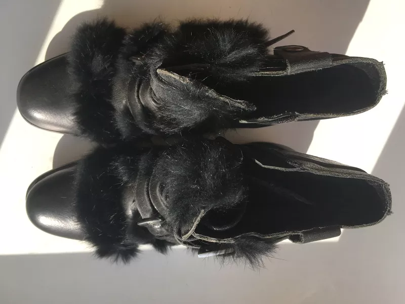 Ботинки новые мужские зима кожа черные 43 размер сапоги внутри овчина верх мех кролик принт дизайн д 6