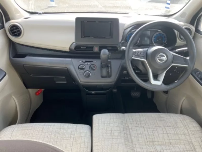 Хэтчбек кей-кар Nissan Dayz кузов B43W модификация S гв 2019 3