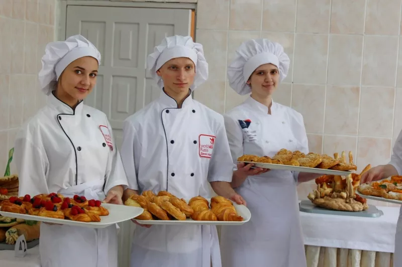 Пекарь без опыта работы в гипермаркет всему обучим г. Зеленоград