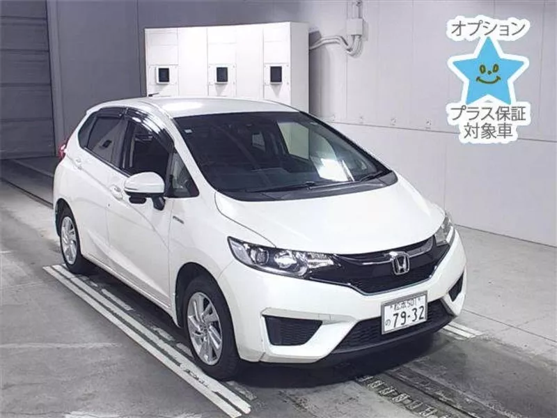 Хэтчбек гибрид Honda Fit Hybrid кузов GP6 модификация Hybrid L Package